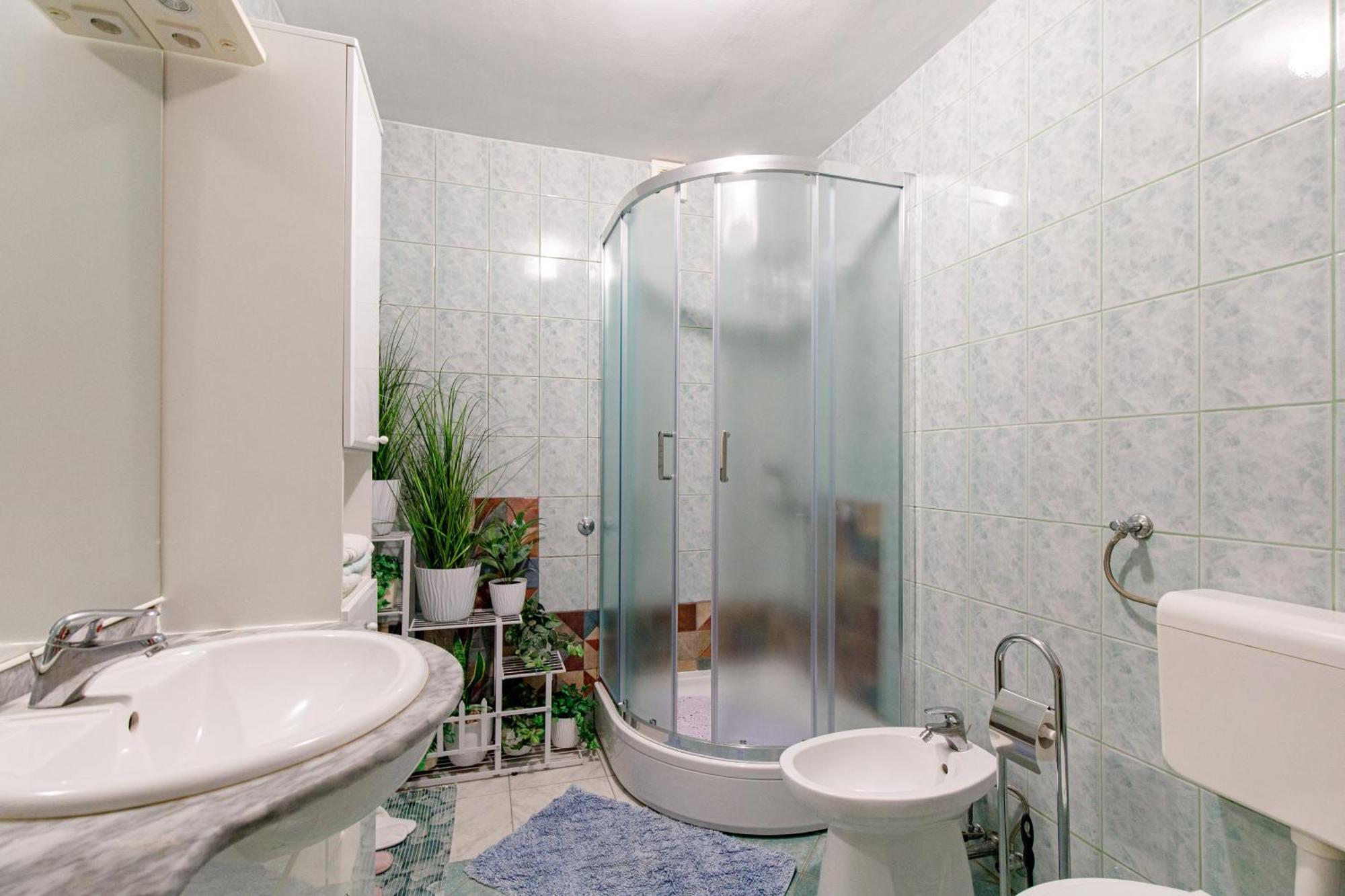 Apartment & Rooms Ivica Крк Екстер'єр фото